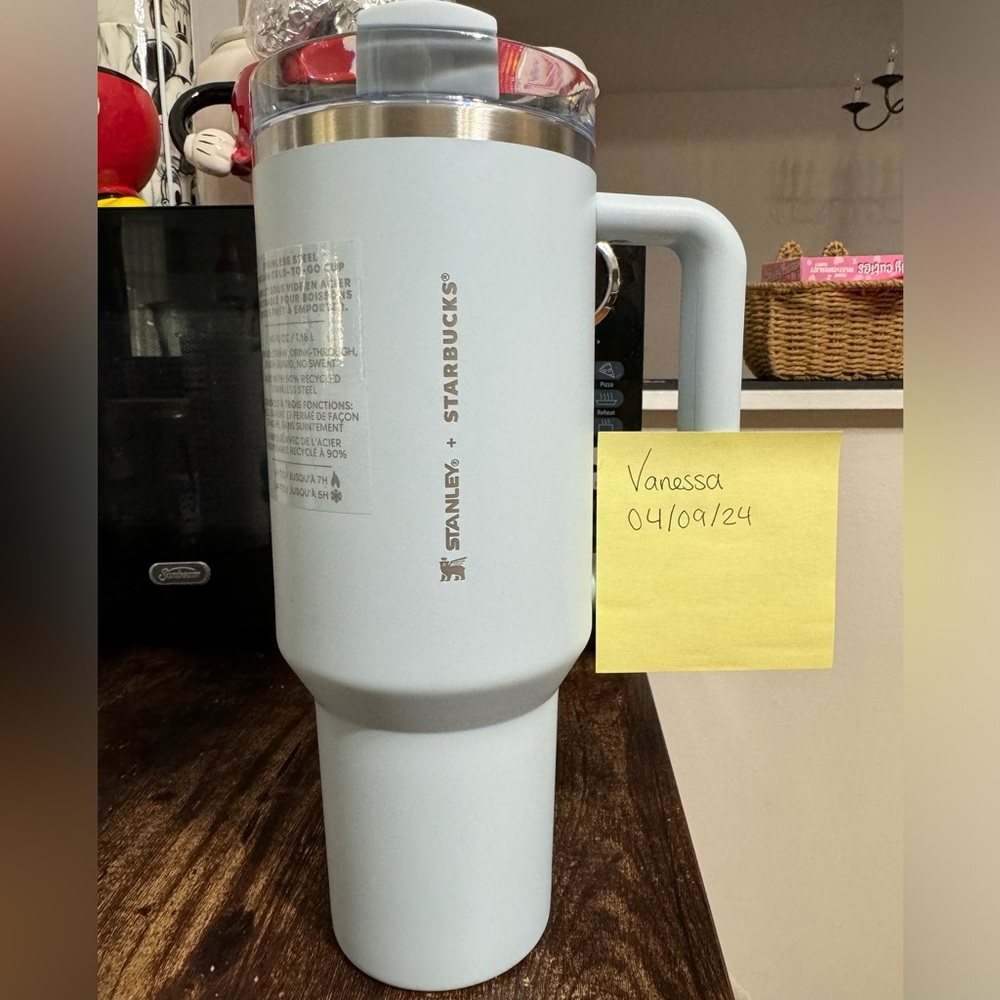NWT Stanley Starbucks Collab Limited Edition Spring Blue Quencher 40oz Tumbler